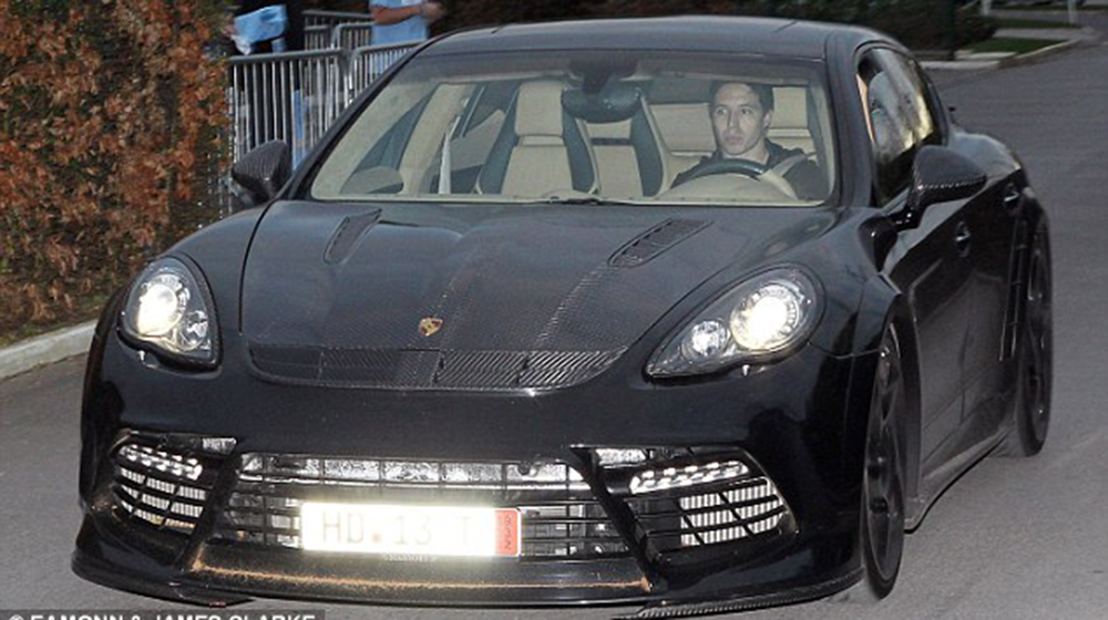 Dàn xế khủng của các sao Manchester City Narsi (1).jpg