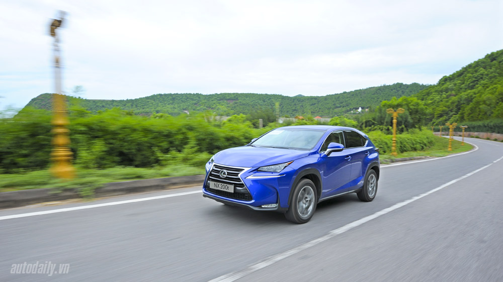 Ảnh vận hành Lexus NX200t Lexus-NX-200t-donghoi (51).jpg