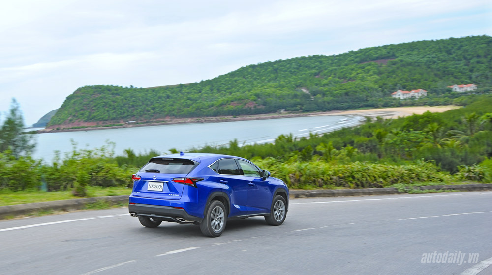 Ảnh vận hành Lexus NX200t Lexus-NX-200t-donghoi (53).jpg