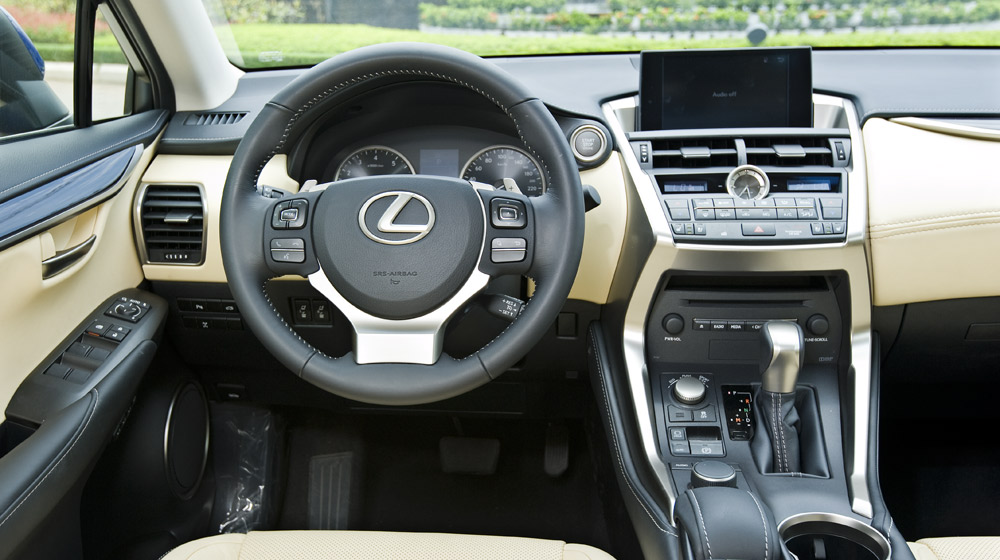 Ảnh nội thất Lexus NX200t Lexus-NX-200t-donghoi (72)-1.jpg