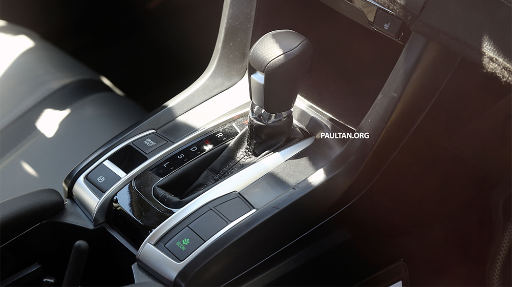 Honda Civic 2016 lộ thêm ảnh nội thất tiện nghi, hiện đại Honda Civic 2016 (4).jpg