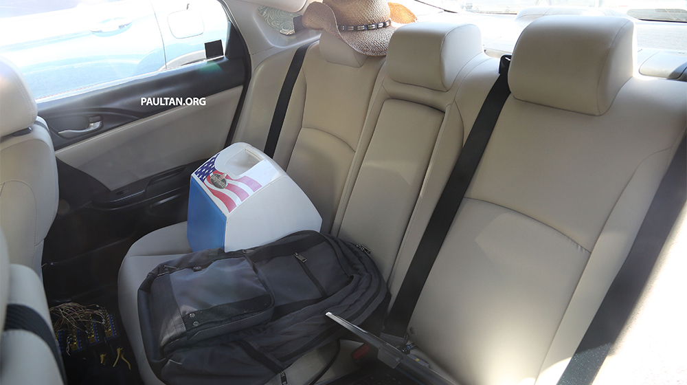 Honda Civic 2016 lộ thêm ảnh nội thất tiện nghi, hiện đại Honda Civic 2016 (5).jpg