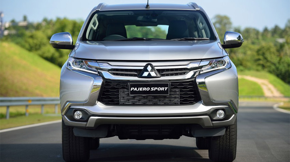 Chi tiết đối thủ của Toyota Fortuner và Ford Everest vừa ra mắt Mitsubishi-Pajero-Sport-0014-850x567.jpg
