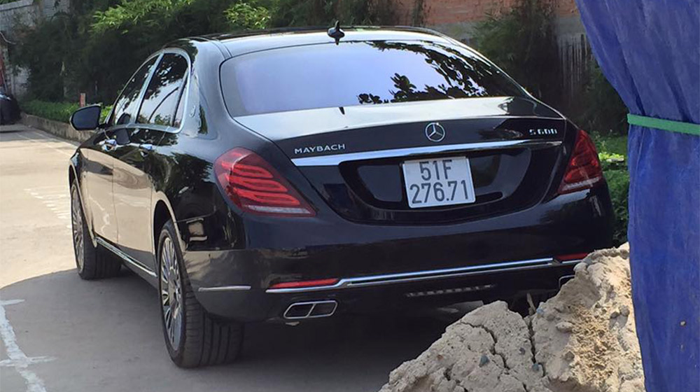 Điểm mặt 5 xe siêu sang Mercedes-Maybach S600 đã ra biển trắng maybach s600 (5).jpg