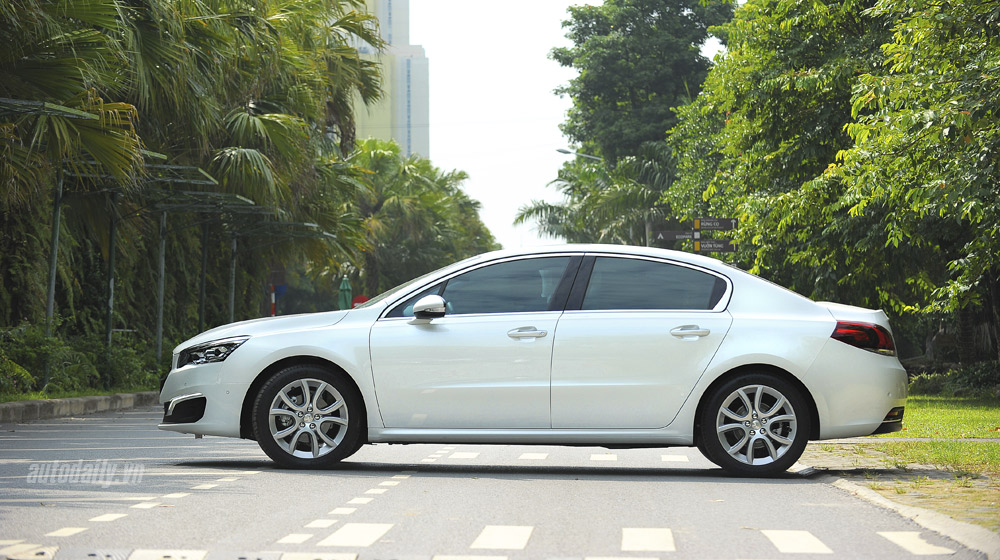 Ảnh chi tiết ngoại thất Peugeot 508 1.-Peugeot-508-ngoai-canh-(14).jpg