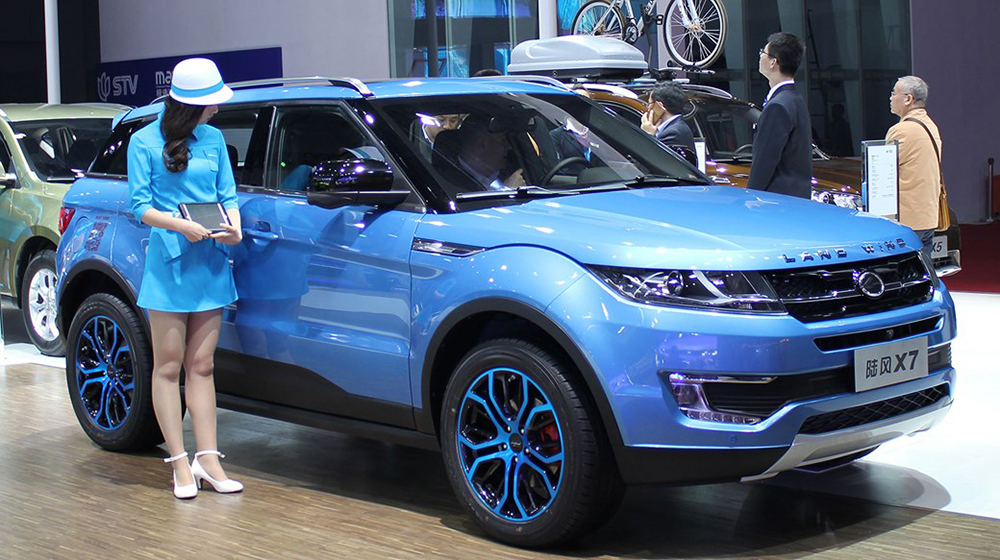 Xe nhái Landwind X7 ngang nhiên mở bán, giá từ 21.000 USD Landwind_X7 (8).jpg