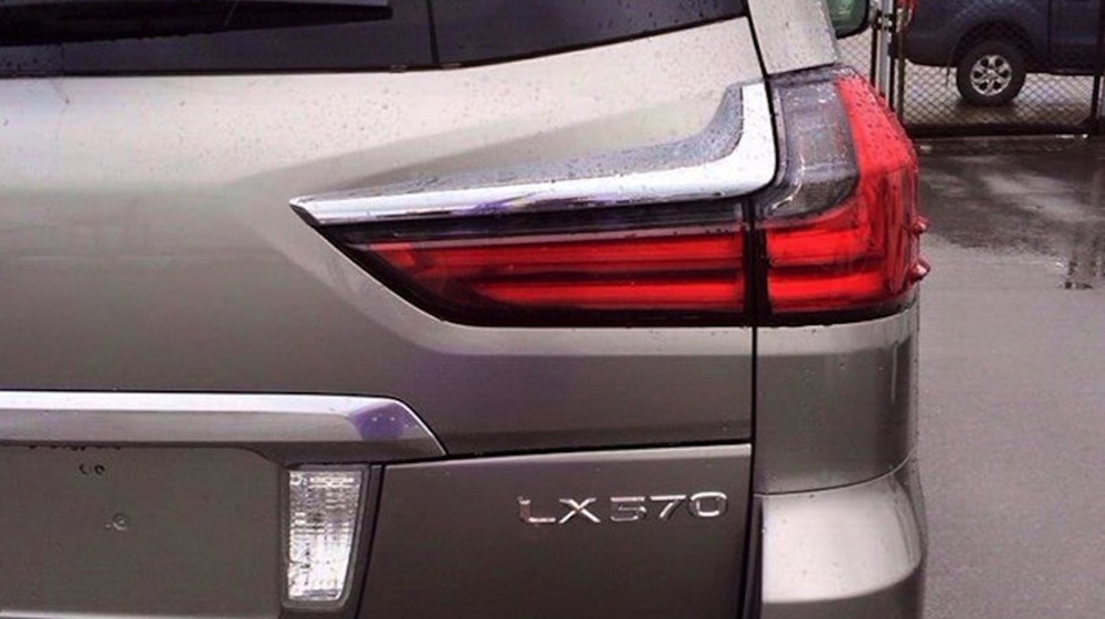Ảnh chi tiết Lexus LX570 2016 chuẩn bị ra mắt Lexus_LX570_2016 (6).jpg