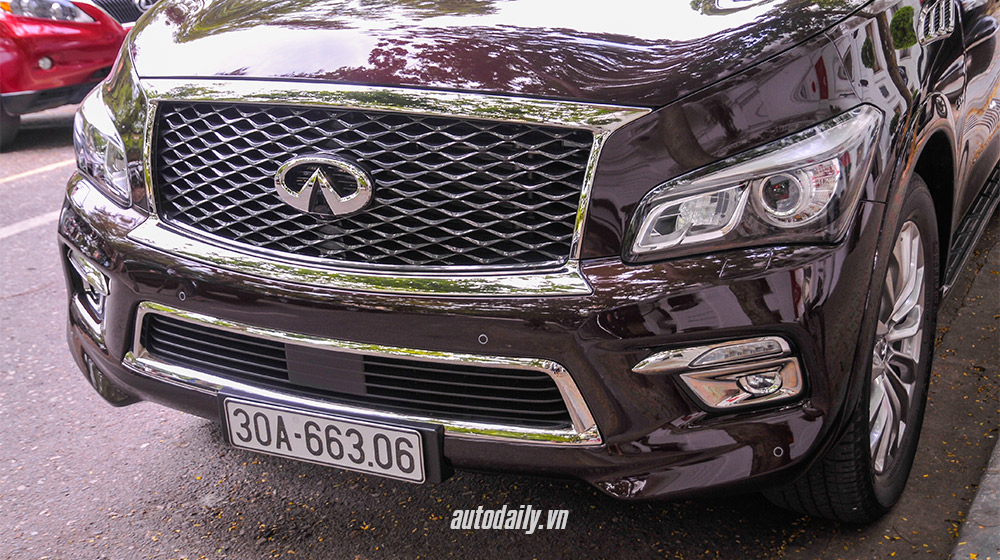 Chạm mặt “gã khổng lồ Nhật” Infiniti QX80 2015 tại Hà Nội Infiniti QX80 2015 (14).jpg