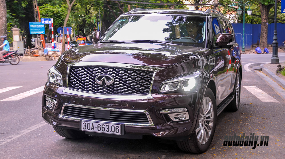 Chạm mặt “gã khổng lồ Nhật” Infiniti QX80 2015 tại Hà Nội Infiniti QX80 2015 (9).jpg
