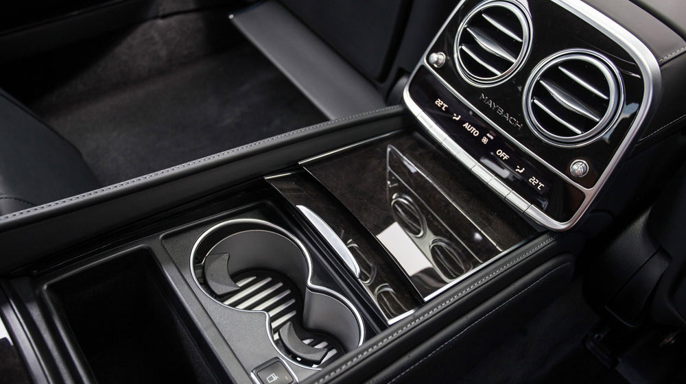Ảnh nội thất Mercedes-Maybach S500 mercedes-maybach-s-500-2015-33.jpg