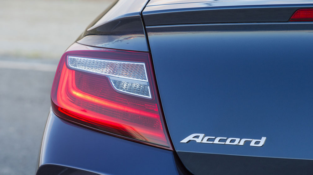 Ảnh chi tiết Honda Accord Coupe 2016 2016-Honda-Accord-Coupe-31.jpg