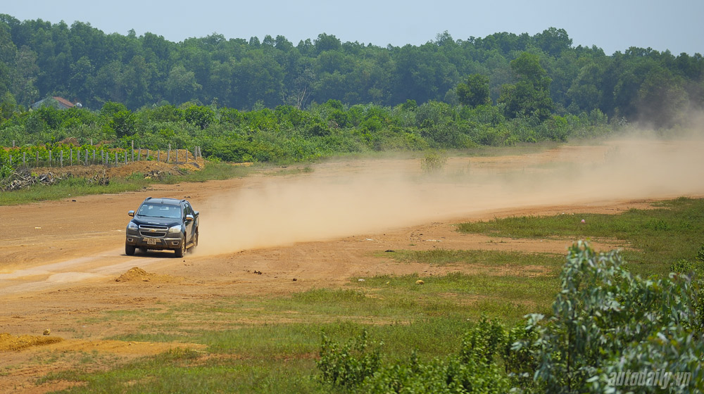 Chevrolet Colorado LTZ 2015: Xe bán tải đúng 