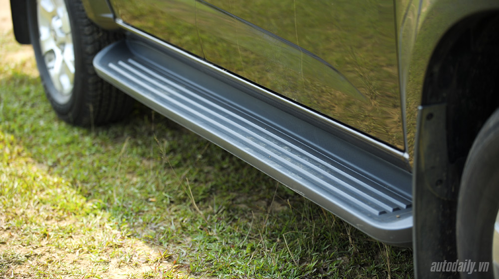 Ảnh chi tiết ngoại thất Chevrolet Colorado LTZ 2.8 AT 4x4 Chervolet Colorado 2015 (48).jpg