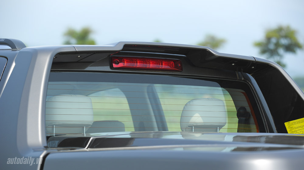 Ảnh chi tiết ngoại thất Chevrolet Colorado LTZ 2.8 AT 4x4 Chervolet Colorado 2015 (54).jpg