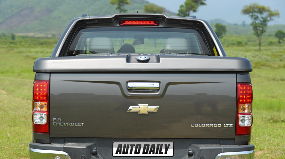 Ảnh chi tiết ngoại thất Chevrolet Colorado LTZ 2.8 AT 4x4 Chervolet Colorado 2015 (59).jpg