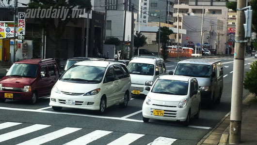 Kei-car – Xe “siêu” rẻ, “siêu” tiết kiệm IMG_2279.jpg
