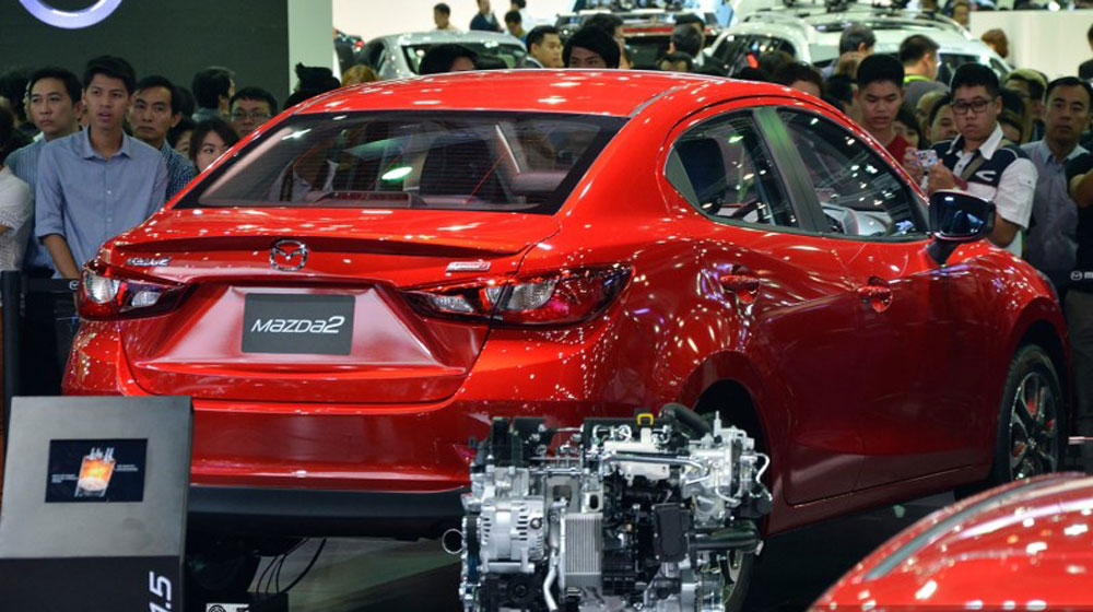 Người Thái ngày càng hạn chế mua xe hơi Mazda-2-Sedan-Thailand-10-850x494.jpg