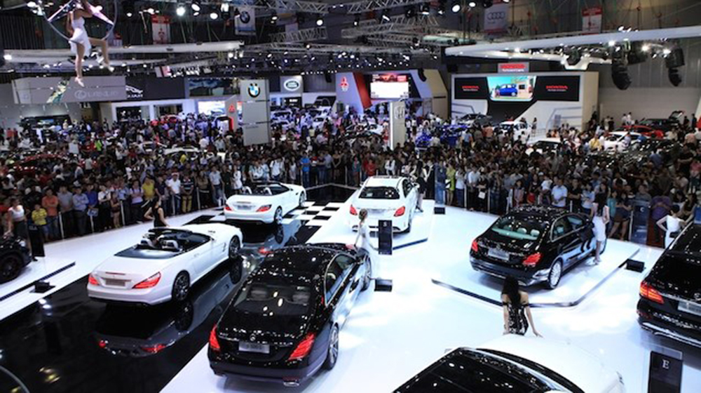 Buôn ôtô lãi gấp 5-7 lần năm ngoái Buon_oto_lai_gap_5_7_lan_nam_ngoai (1).jpg