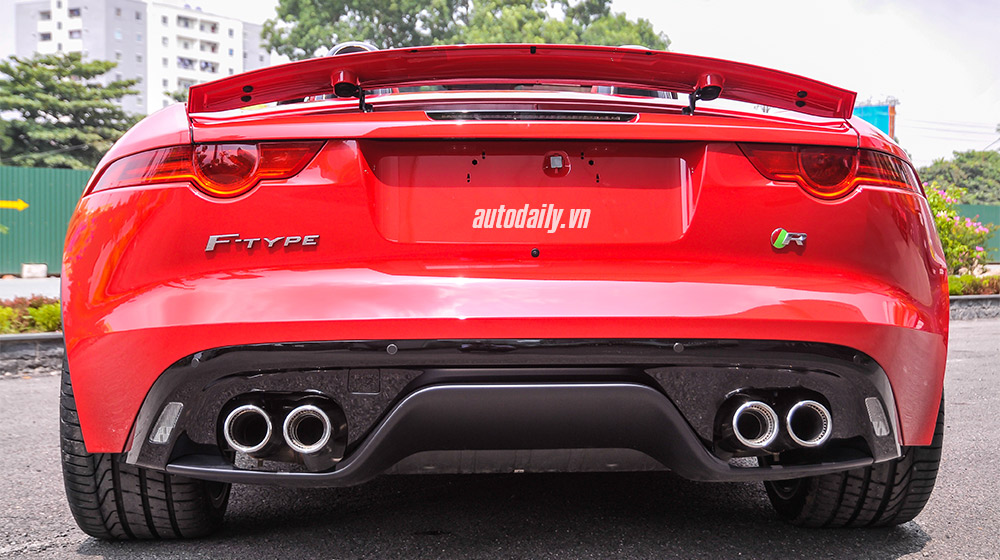Ngắm “siêu báo” Jaguar mui trần mạnh nhất Việt Nam Jaguar F-type R (16).jpg