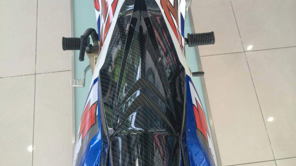 Ảnh chi tiết Suzuki Raider bản độ đặc biệt 11148641_726674570799268_241954997904121760_n.jpg