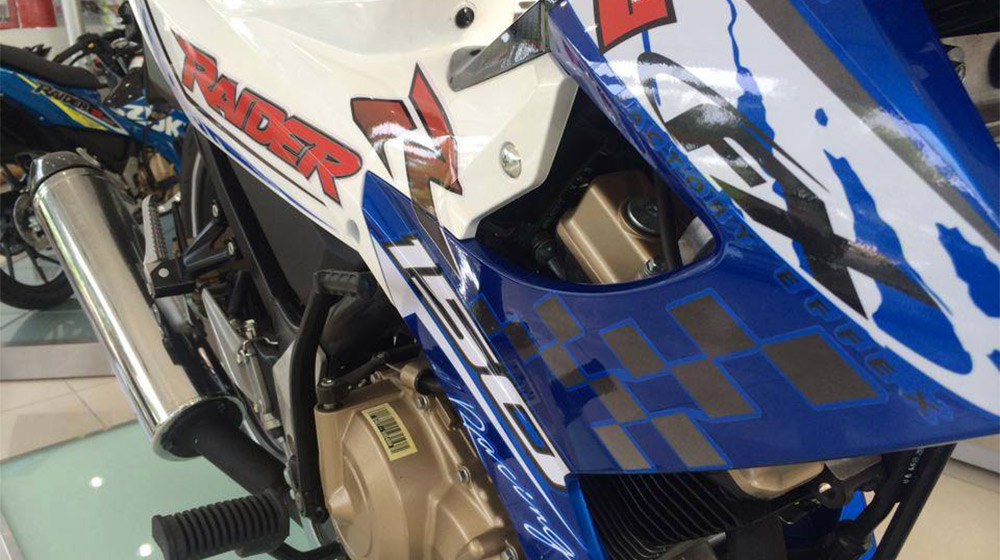 Ảnh chi tiết Suzuki Raider bản độ đặc biệt 11825158_726674584132600_3502976985099988793_n.jpg