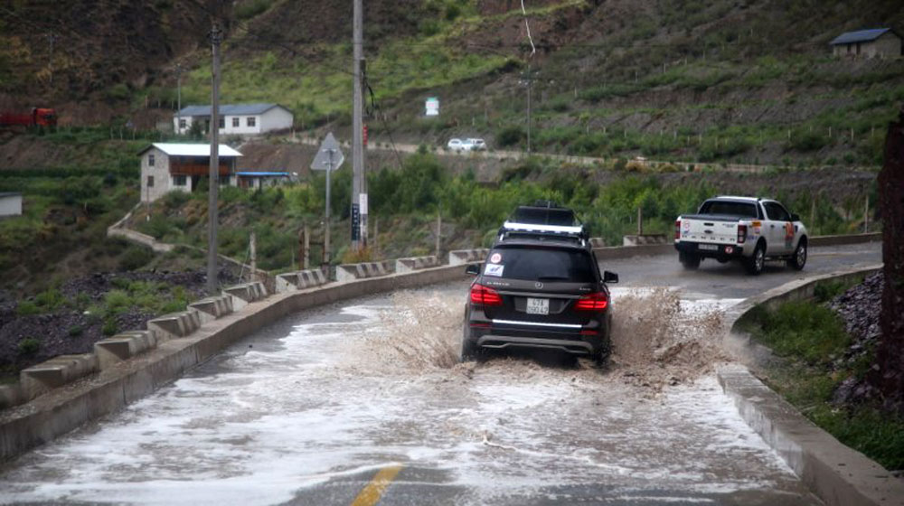 Hành trình lên “nóc nhà thế giới” (P4): Vượt núi cao, dốc sâu ECB-2015-Day-6--(139).jpg