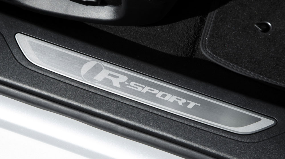 Ảnh chi tiết Jaguar XF 2016 2015-JaguarXF-27.jpg