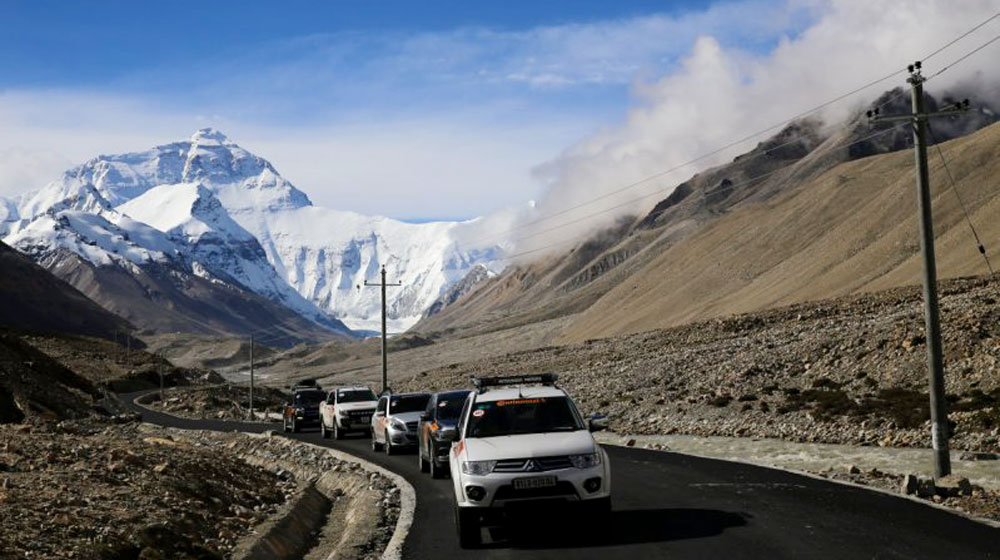 Hành trình lên “nóc nhà thế giới” (P5): Chạm đỉnh ECB-2015-ngay-13-(210).jpg