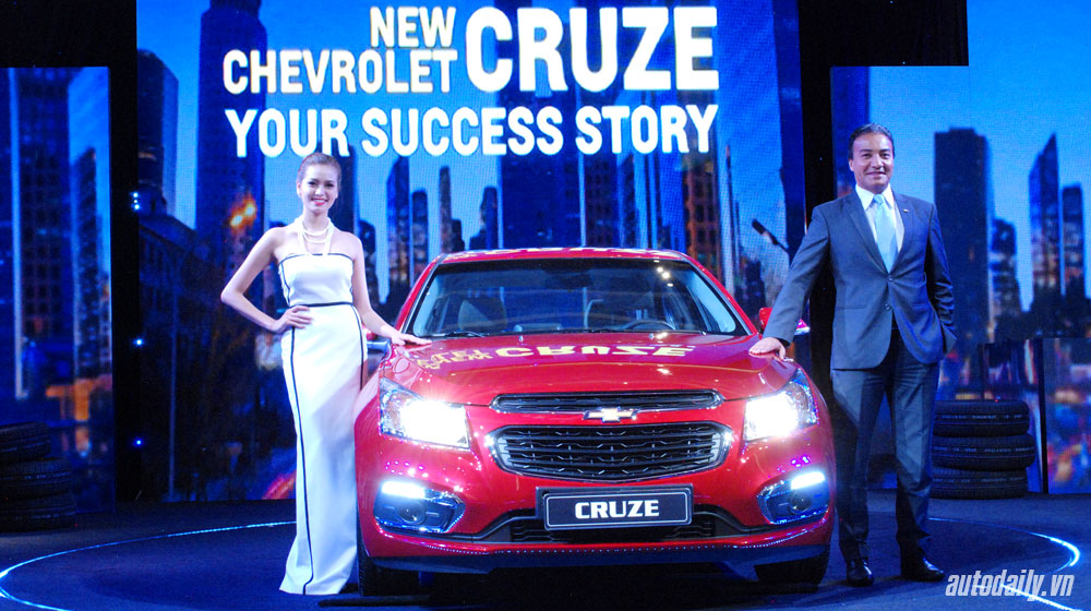 Chevrolet Cruze 2015 chính thức ra mắt, giá từ 572 triệu đồng cruze-2015-2.jpg