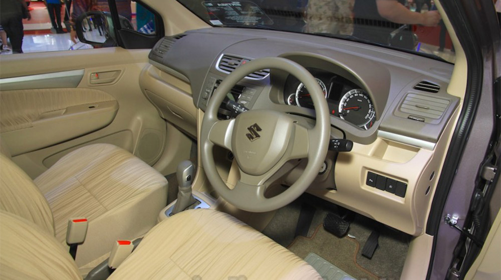 Ảnh chi tiết Suzuki Ertiga 2015 Suzuki Ertiga 2015 (10).jpg