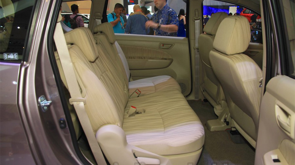 Ảnh chi tiết Suzuki Ertiga 2015 Suzuki Ertiga 2015 (14).jpg