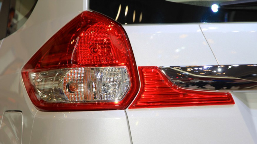 Ảnh chi tiết Suzuki Ertiga 2015 Suzuki Ertiga 2015 (16).jpg