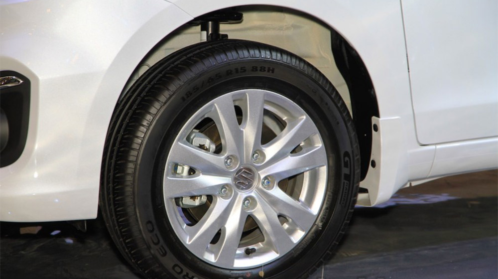 Ảnh chi tiết Suzuki Ertiga 2015 Suzuki Ertiga 2015 (18).jpg