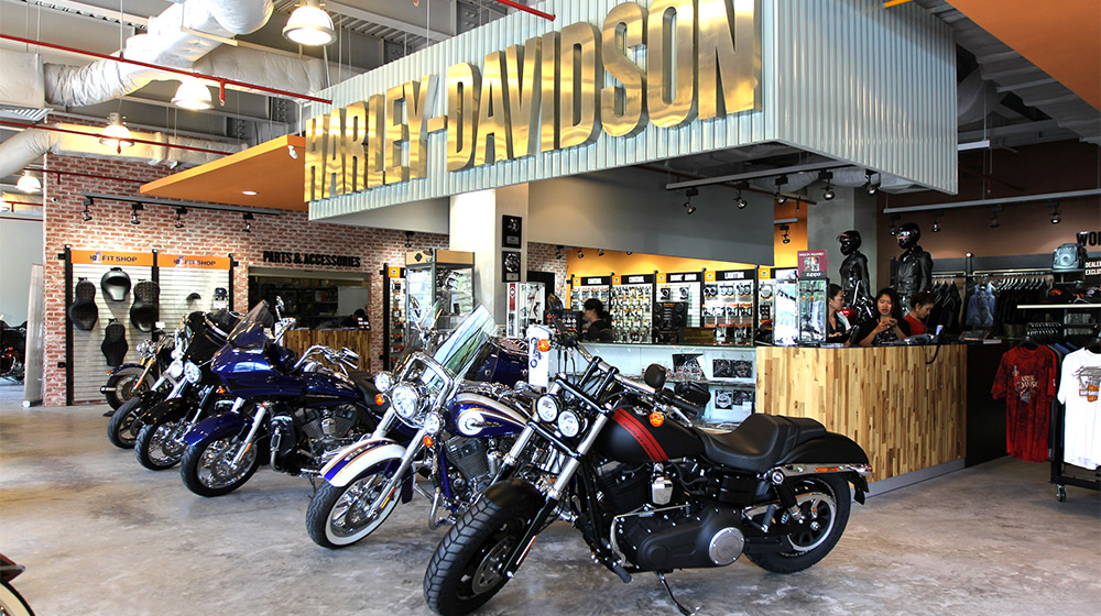 Harley-Davidson of Saigon nhận danh hiệu đại lý xuất sắc nhất khu vực năm 2014 Harley Davidson (4).jpg