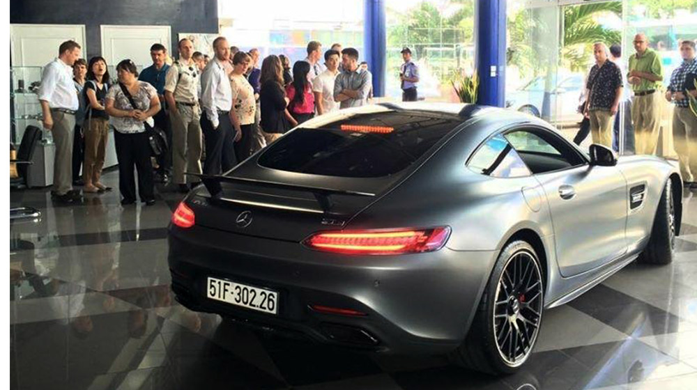 Siêu phẩm Mercedes AMG GT S Edition 1 ra biển trắng tại Sài Gòn Mercedes AMG GT S Edition 1 (5).jpg