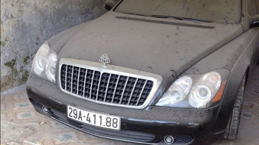 144 xe “độc” bị phủ bụi ở Việt Nam lên báo Tây maybach.jpg