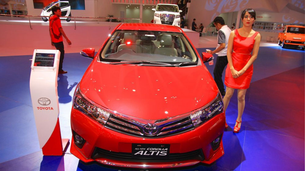 Ngắm Toyota Corolla Altis 2015 phiên bản thể thao Toyota Corolla Altis TRD Sportivo 2015 (1).jpg