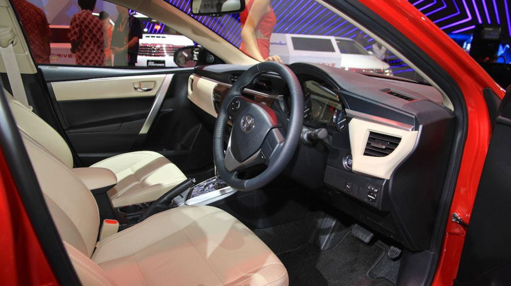 Ảnh chi tiết Toyota Corolla Altis TRD Sportivo 2015 Toyota Corolla Altis TRD Sportivo 2015 (7).jpg