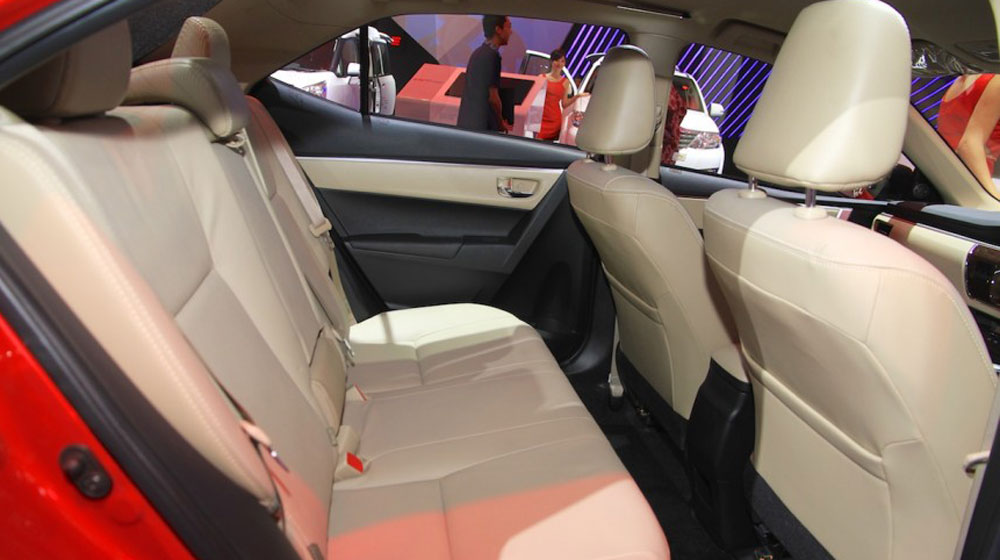 Ảnh chi tiết Toyota Corolla Altis TRD Sportivo 2015 Toyota Corolla Altis TRD Sportivo 2015 (8).jpg