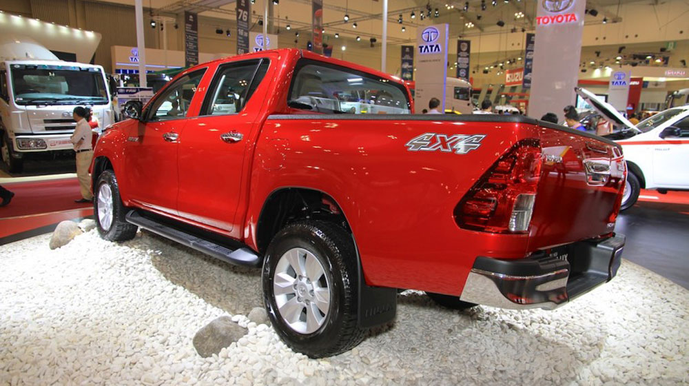 Ảnh chi tiết Toyota Hilux 2016 tại Indonesia toyota-hilux-2016-(3).jpg