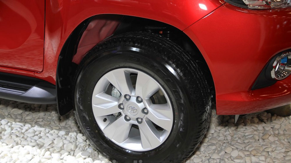 Ảnh chi tiết Toyota Hilux 2016 tại Indonesia toyota-hilux-2016-(8).jpg