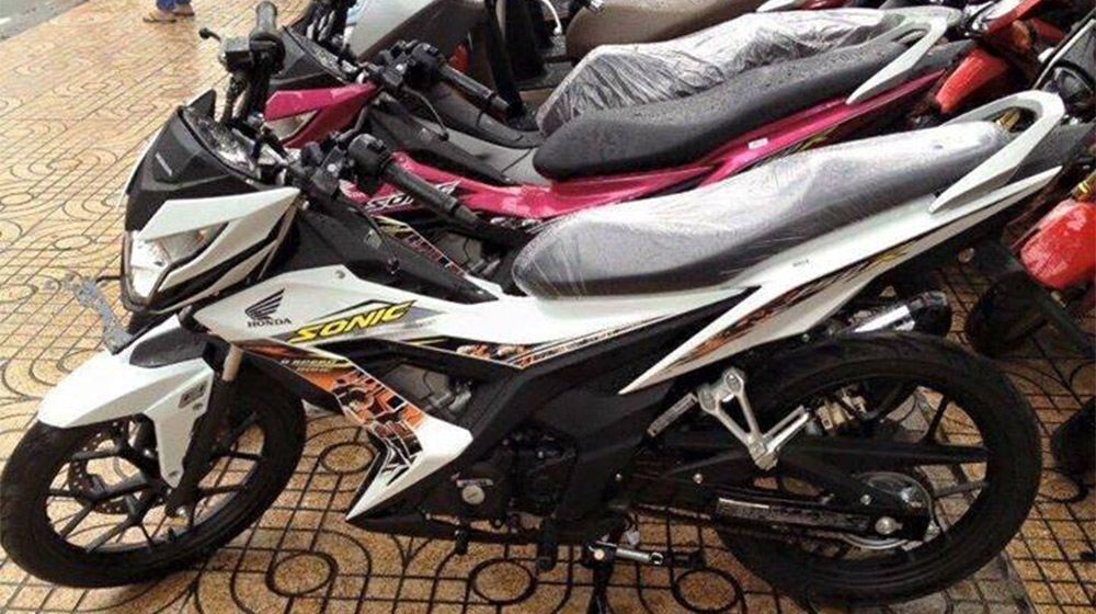 Honda Sonic 150R về Việt Nam, giá gần gấp đôi Exciter 150 Honda Sonic 150R (1).jpg