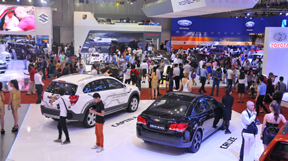 Doanh nghiệp lắp ráp ôtô lại muốn giảm thuế giam-thue-oto.jpg