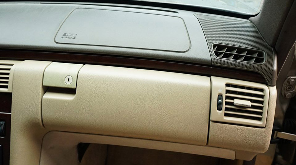 Ảnh chi tiết Mercedes-Benz E230 1996 Mercedes E230 1996 (12).jpg