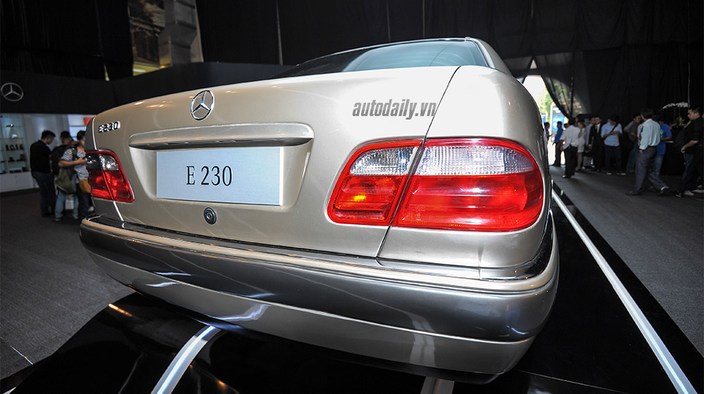 Ảnh chi tiết Mercedes-Benz E230 1996 Mercedes E230 1996 (7).jpg