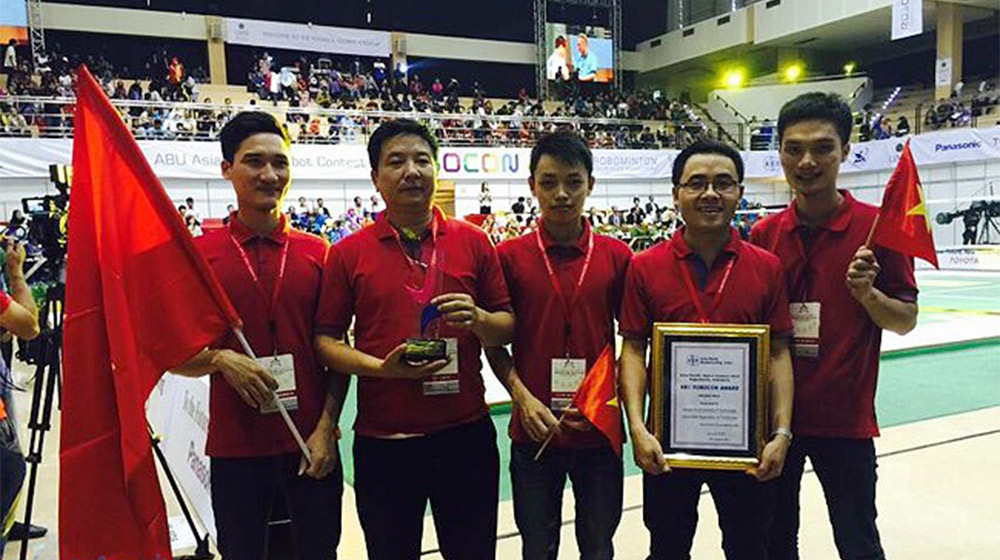 Robocon Việt Nam lần thứ 5 vô địch châu Á – Thái Bình Dương Vietnam_23815_44.jpg