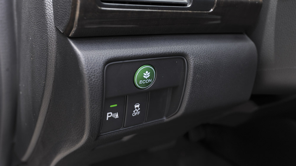 Ảnh chi tiết nội thất Honda Accord 2015 HondaAccord2015_34.jpg