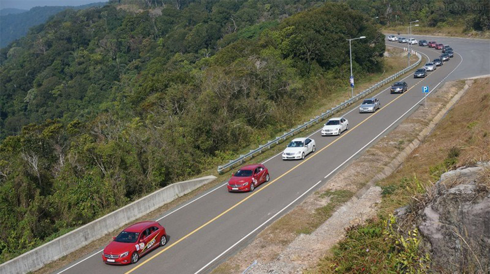 17 xe Mercedes cùng tham gia Caravan Sài Gòn – Pattaya Mercedes Fan Club (1).jpg