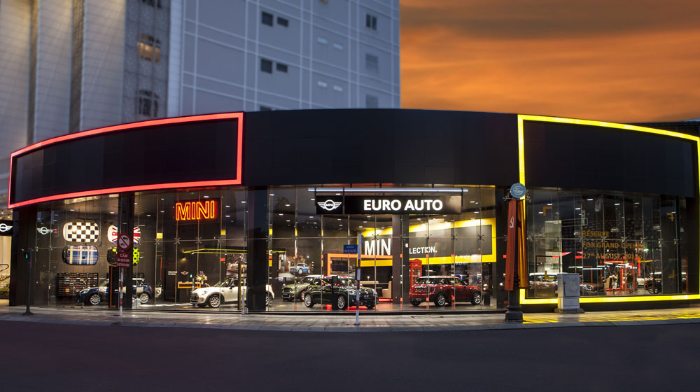 Khai trương phòng trưng bày MINI Sài Gòn mini-saigon (1).jpg