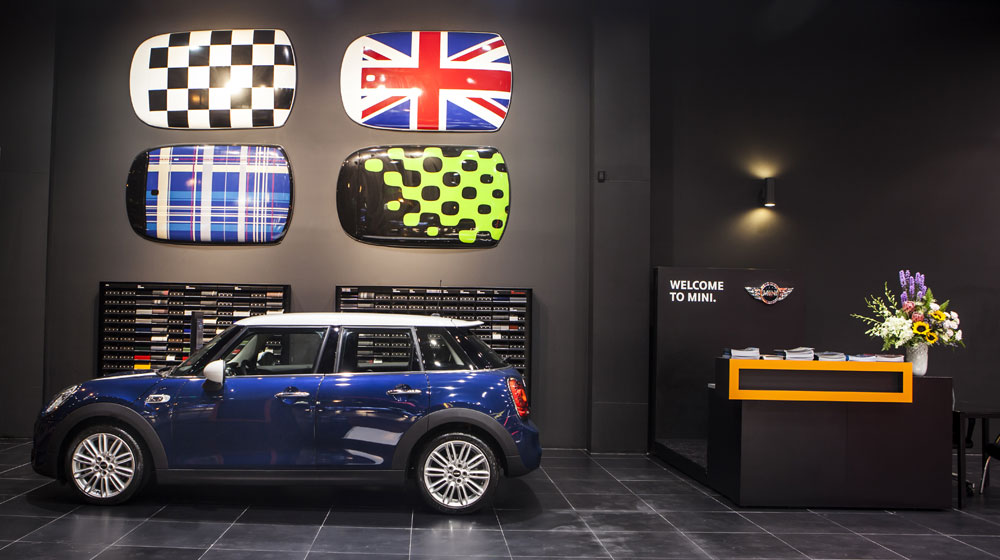 Khai trương phòng trưng bày MINI Sài Gòn mini-saigon (2).jpg